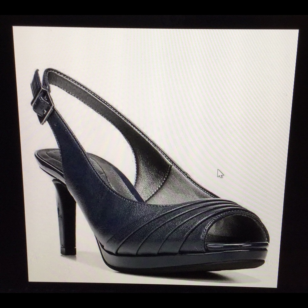 5/$25 for closet items below $15- Classy Slingback